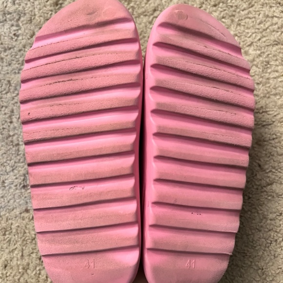 Slides sandals - Picture 3 of 3